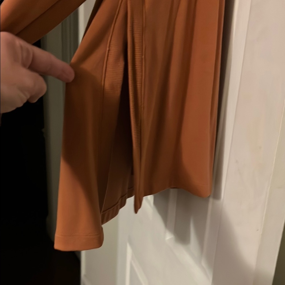 Women's Rust Top - Picture 4 of 5
